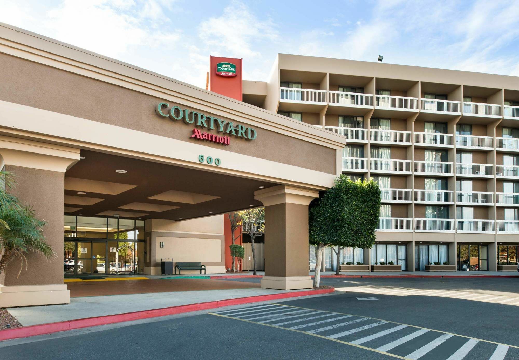 Hotel Courtyard By Marriott Oxnard/Ventura Exterior foto